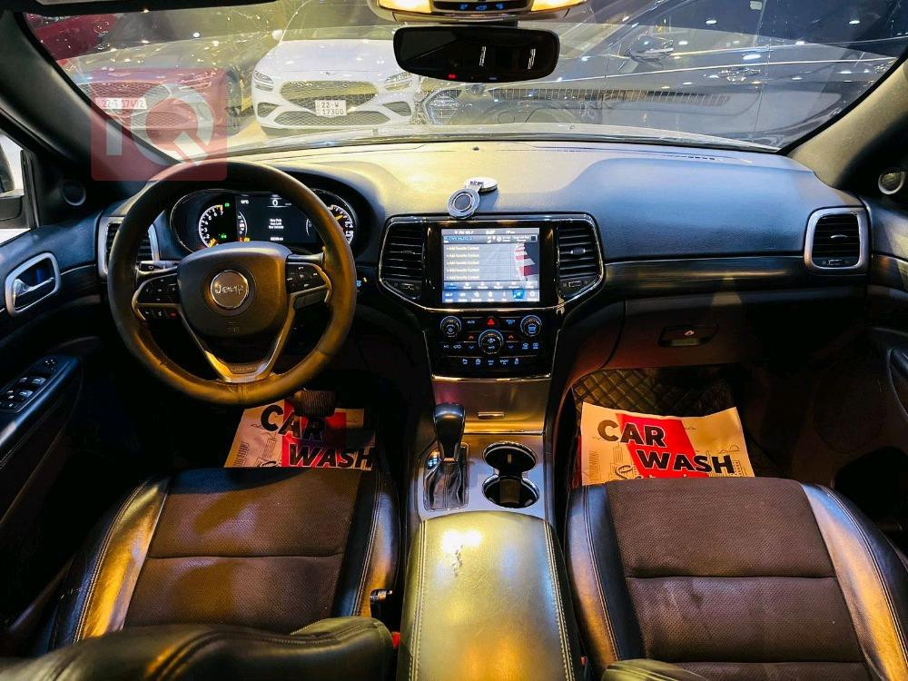 جيب جراند شيروكي